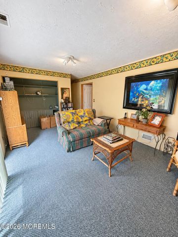 26 Chestnut Hill Road, Howell, NJ 07731