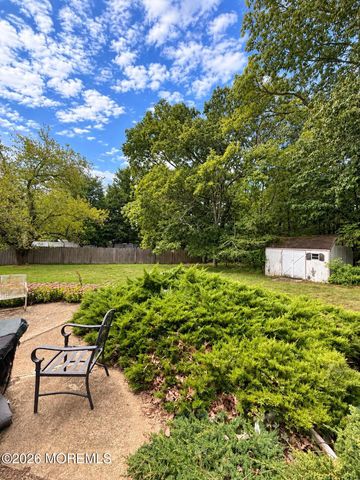 26 Chestnut Hill Road, Howell, NJ 07731