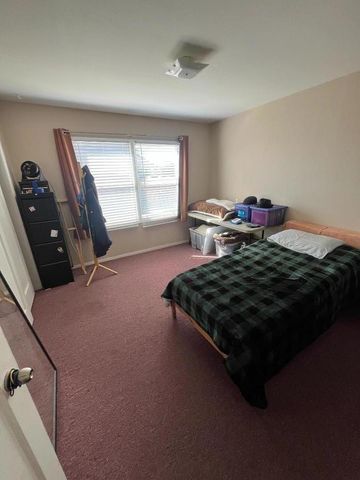 210 7th Lane, South San Francisco, CA 94080