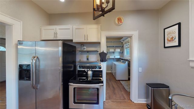 1827 CAPITOL Avenue, Montgomery, AL 36107