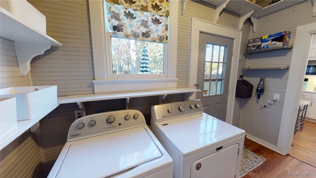 1827 CAPITOL Avenue, Montgomery, AL 36107