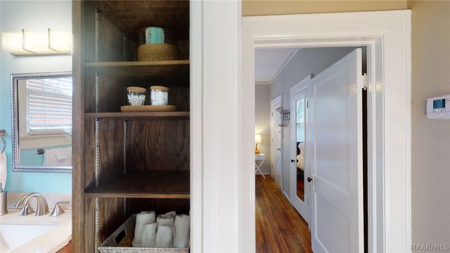 1827 CAPITOL Avenue, Montgomery, AL 36107
