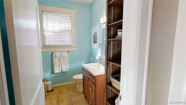1827 CAPITOL Avenue, Montgomery, AL 36107