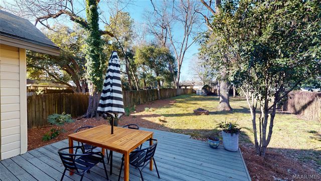 1827 CAPITOL Avenue, Montgomery, AL 36107