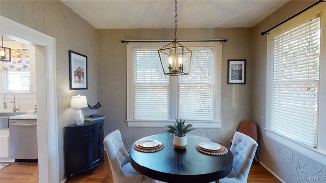 1827 CAPITOL Avenue, Montgomery, AL 36107