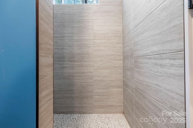 300 Wilson Drive, Brevard, NC 28712