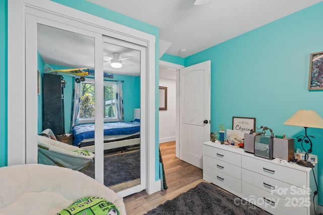 300 Wilson Drive, Brevard, NC 28712