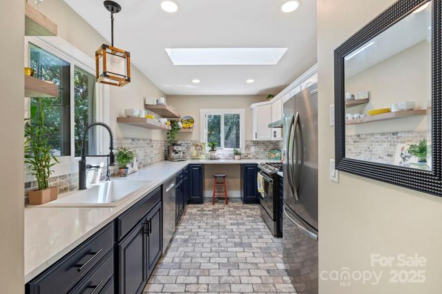 300 Wilson Drive, Brevard, NC 28712