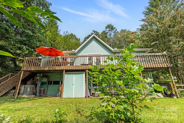 300 Wilson Drive, Brevard, NC 28712