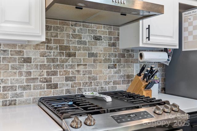 300 Wilson Drive, Brevard, NC 28712