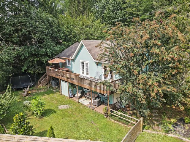 300 Wilson Drive, Brevard, NC 28712