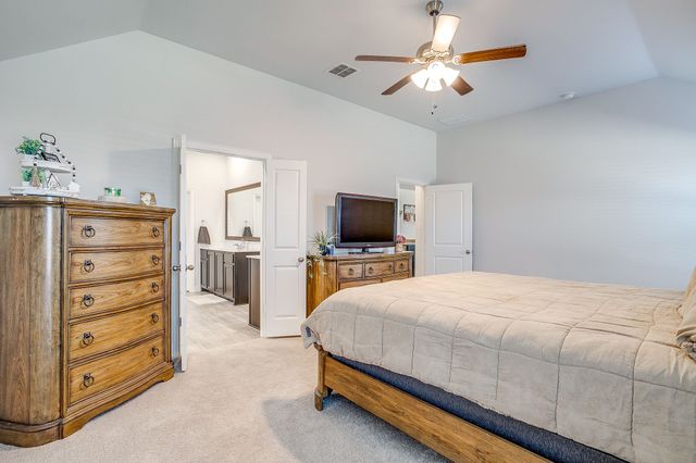 1005 Thicket Drive, Mansfield, TX 76063