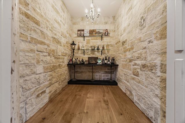 5001 Wedgewood Drive, Bellaire, TX 77401