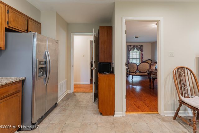 715 Tanglewood Drive, Clinton, MS 39056