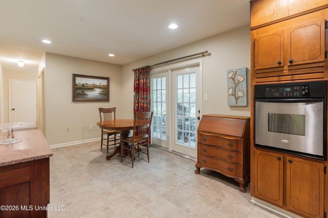 715 Tanglewood Drive, Clinton, MS 39056