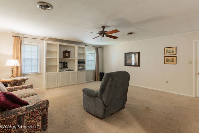 715 Tanglewood Drive, Clinton, MS 39056