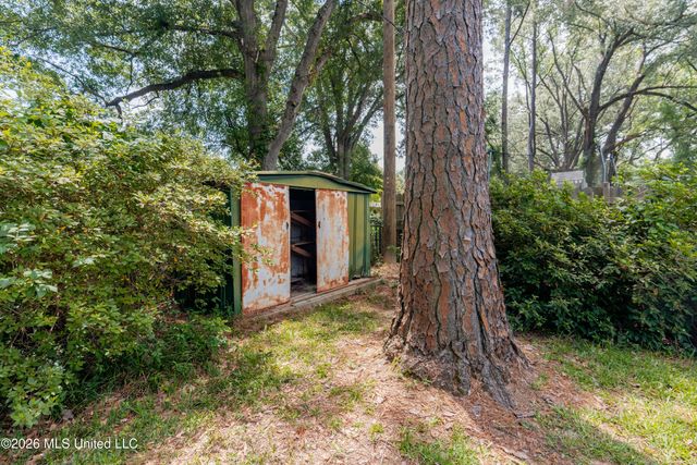 715 Tanglewood Drive, Clinton, MS 39056