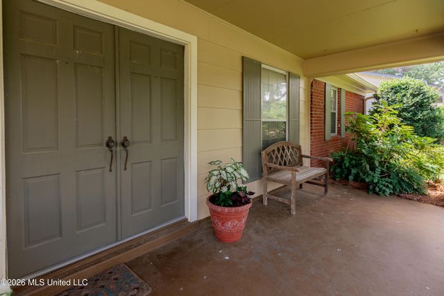 715 Tanglewood Drive, Clinton, MS 39056