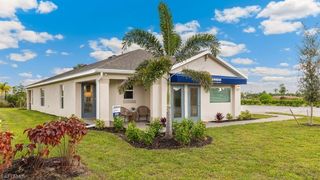 2692 SOFT CORAL DR, North Fort Myers, FL 33903