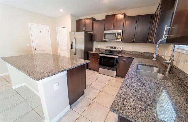1863 MOON CACTUS COURT, Ruskin, FL 33570