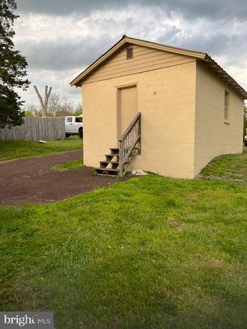 1787 HENDRICKS RD, Harleysville, PA 19438