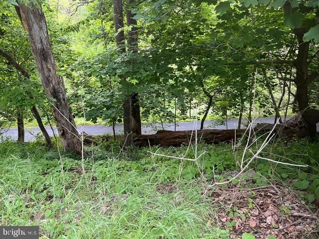 1787 HENDRICKS RD, Harleysville, PA 19438