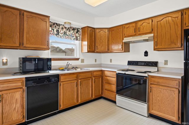 1940 Honeybrook Way, Lafayette, IN 47909