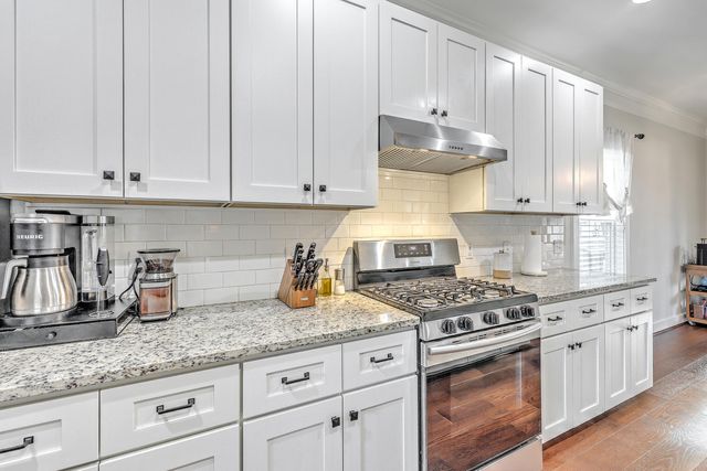 4977 Chateau Avenue, North Charleston, SC 29405