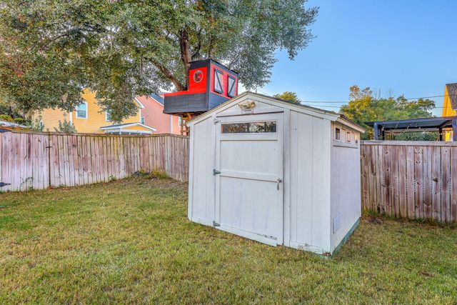 4977 Chateau Avenue, North Charleston, SC 29405