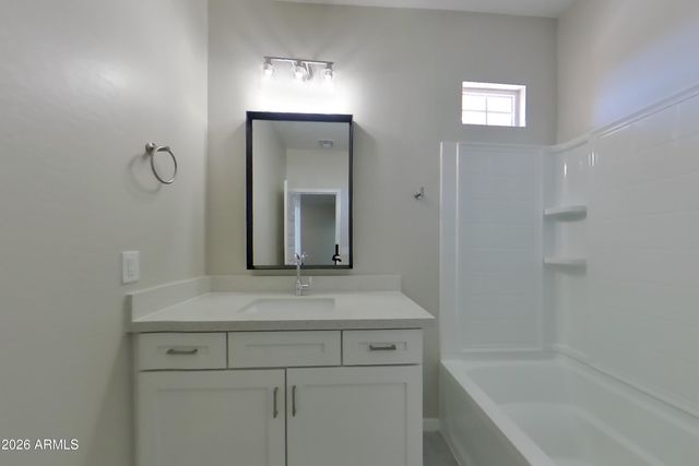 4536 E GRANDVIEW Street, Mesa, AZ 85205