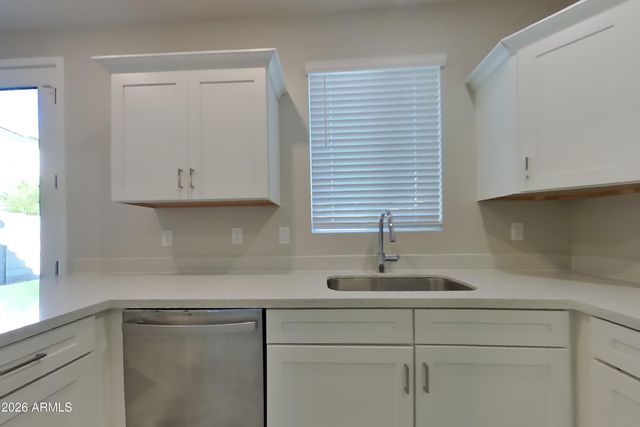 4536 E GRANDVIEW Street, Mesa, AZ 85205