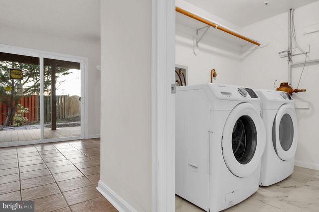 3920 DUNES WAY, Burtonsville, MD 20866