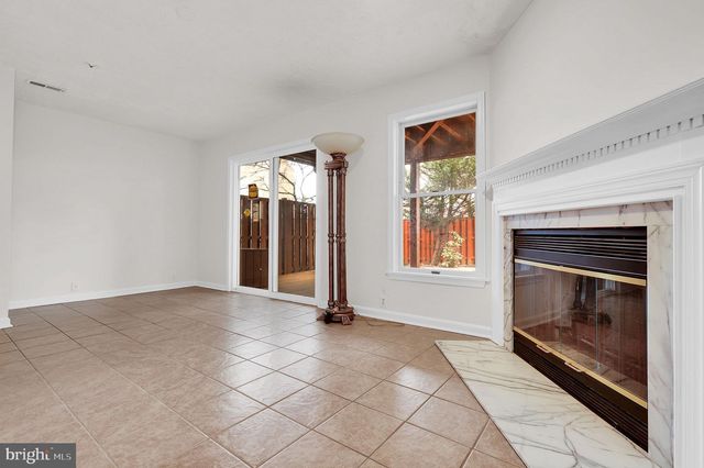 3920 DUNES WAY, Burtonsville, MD 20866