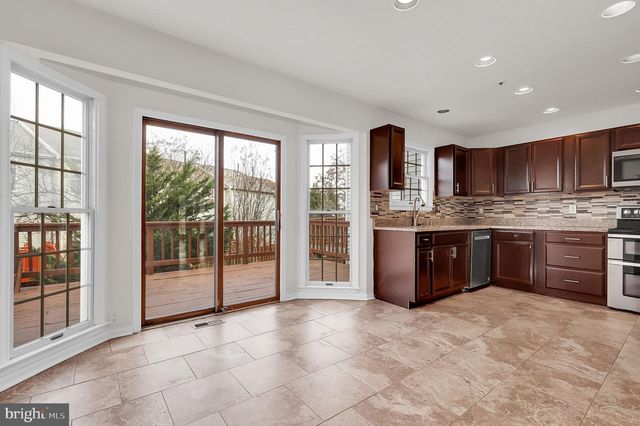 3920 DUNES WAY, Burtonsville, MD 20866