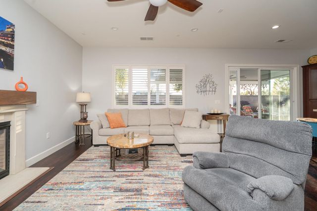 425 Rockcliff Ct, Roseville, CA 95747