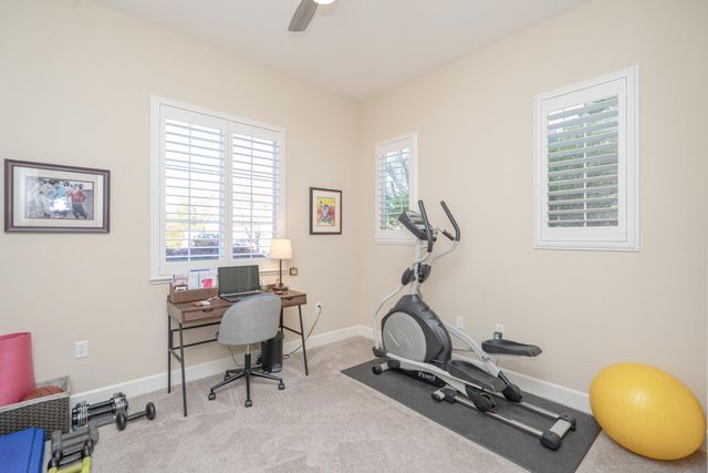 425 Rockcliff Ct, Roseville, CA 95747