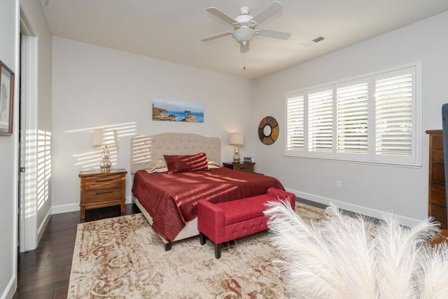 425 Rockcliff Ct, Roseville, CA 95747