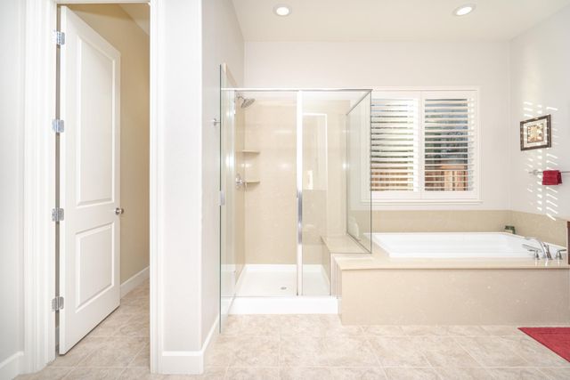 425 Rockcliff Ct, Roseville, CA 95747