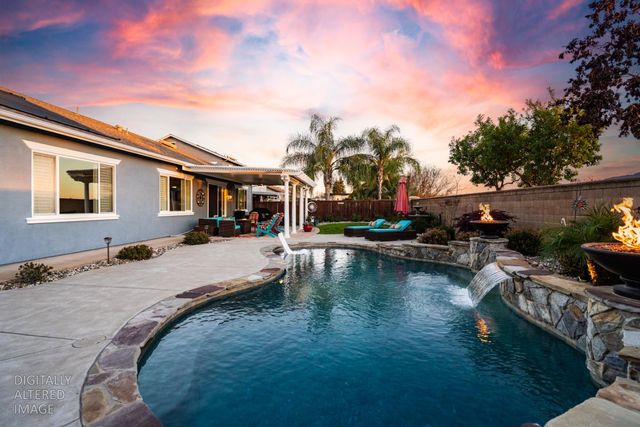 425 Rockcliff Ct, Roseville, CA 95747