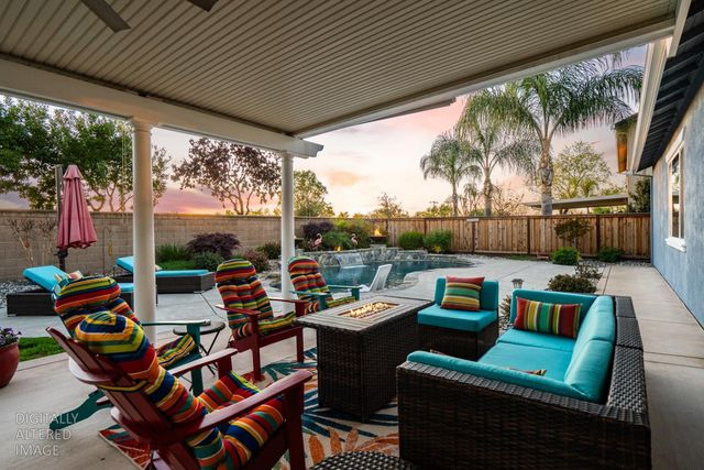 425 Rockcliff Ct, Roseville, CA 95747