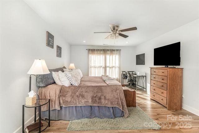 510 Fairbluff Avenue, Salisbury, NC 28146