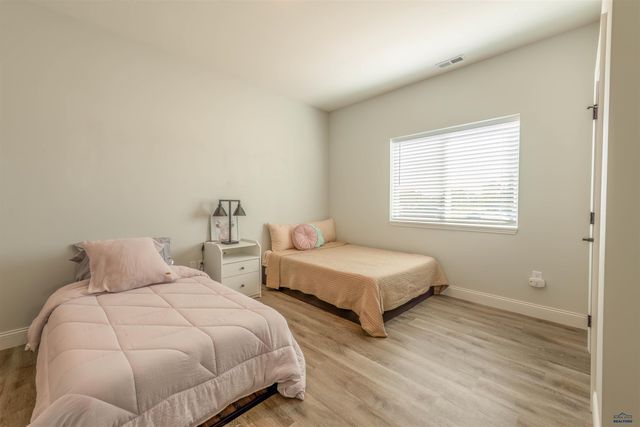 3923 POWDER RIVER AVE, Spearfish, SD 57783