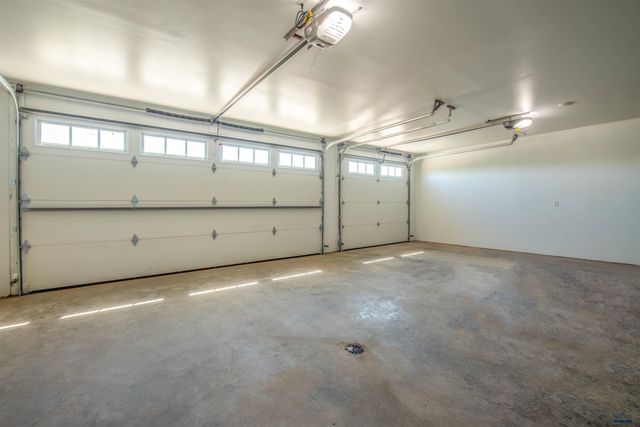 3923 POWDER RIVER AVE, Spearfish, SD 57783