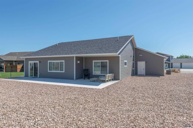 3923 POWDER RIVER AVE, Spearfish, SD 57783