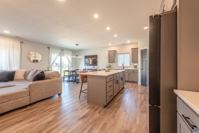 3923 POWDER RIVER AVE, Spearfish, SD 57783