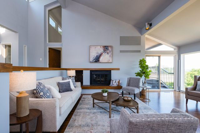 1 Rivers Edge Drive, Little Rock, AR 72227