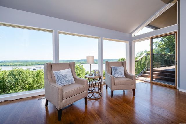 1 Rivers Edge Drive, Little Rock, AR 72227