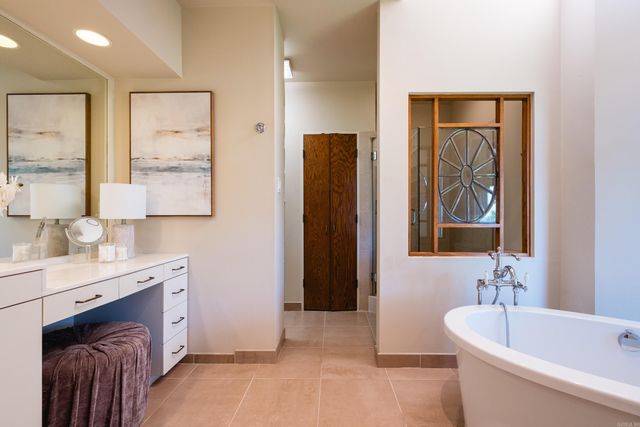 1 Rivers Edge Drive, Little Rock, AR 72227