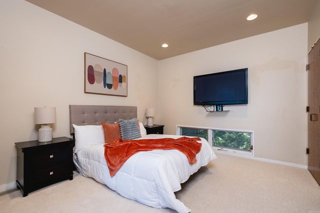 1 Rivers Edge Drive, Little Rock, AR 72227