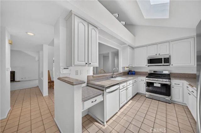14611 Calle Palma Loma 14, Whittier, CA 90604
